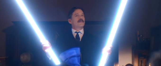 Ітан Гоук грає легендарного винахідника в трейлері фільму «Тесла»