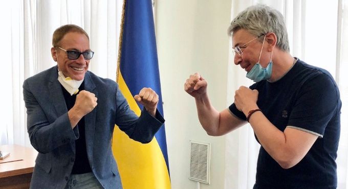Жан-Клод Ван Дамм приехал в Киев, чтобы сняться в новом экшене от Netflix