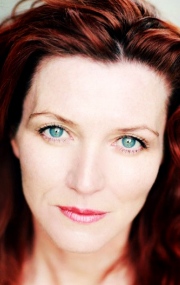 Мішель Фейрлі (Michelle Fairley)