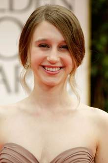 Таисса Фармига (Taissa Farmiga)