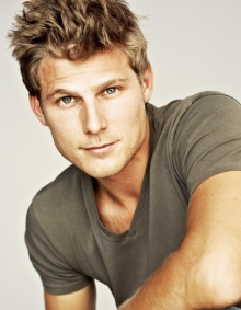 Трэвис Ван Винкл / Travis Van Winkle