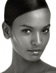 Лия Кебеде (Liya Kebede)