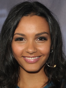 Джессіка Лукас (Jessica Lucas)