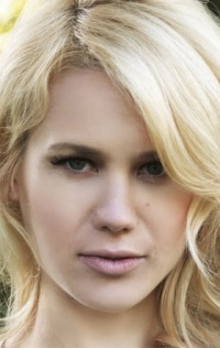 Кристен Хагер (Kristen Hager)