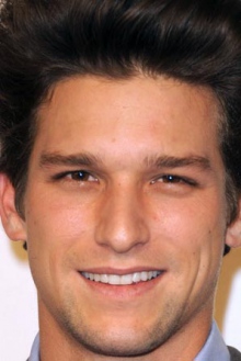 Дарен Кагасофф (Daren Kagasoff)