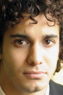 Еліес Габел (Elyes Gabel)