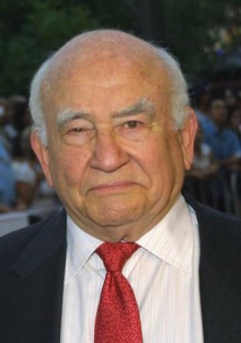 Едвард Еснер (Edward Asner)