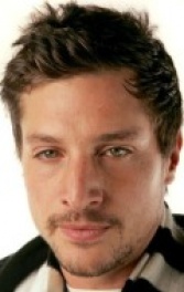 Саймон Рекс (Simon Rex)