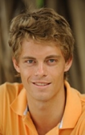 Люк Митчелл (Luke Mitchell)