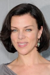 Деби Мейзар (Debi Mazar)