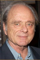 Харріс Юлін / Harris Yulin