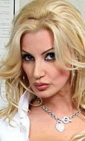 Бріттані Ендрюс (Brittany Andrews)