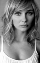 Клер Бауэн (Clare Bowen)