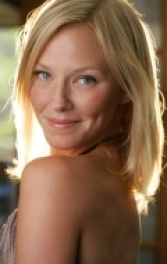 Келли Гиддиш (Kelli Giddish)