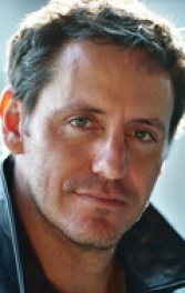 Чарльз Межер (Charles Mesure)