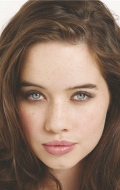 Анна Попплуэлл (Anna Popplewell)