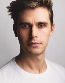 Энтони Поровски / Antoni Porowski