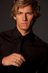 Алекс Петтифер (Alex Pettyfer)