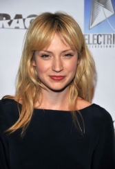 Бет Рісграф (Beth Riesgraf)