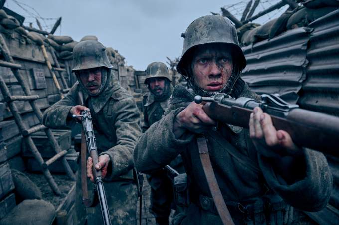 Фільм «На Західному фронті без змін» отримав 4 «Оскари»