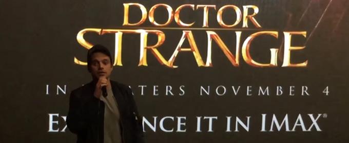 Себастьян Стэн представляет «Доктора Стрэнджа» во время специального показа в IMAX