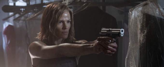 Дженніфер Гарнер підбирається до ворога в новому фрагменті бойовика «М'ята»