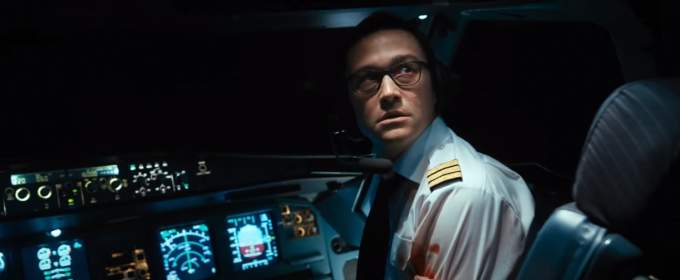 Джозеф Гордон-Левітт, літак і терористи в трейлері фільму «7500»
