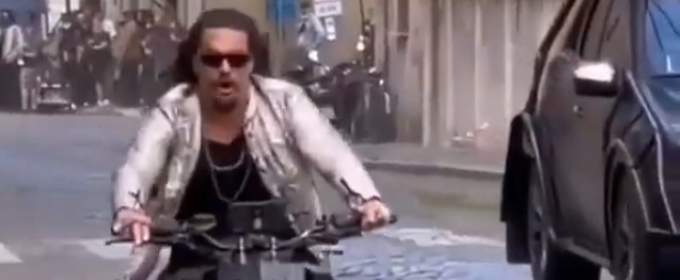 Джейсон Момоа гоняет на мотоцикле в Риме (съемки фильма «Форсаж 10»)