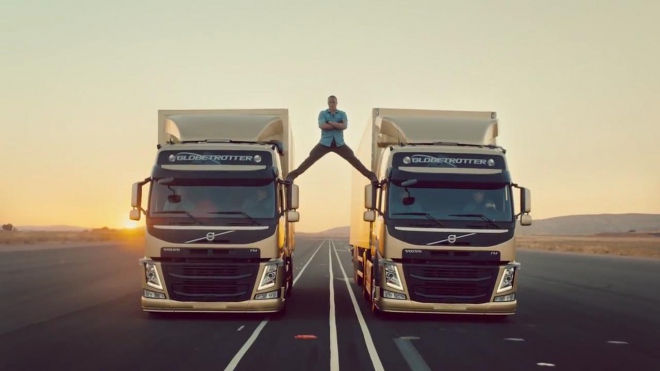 Реклама грузовиков Volvo: эпичный шпагат от Ван Дамма